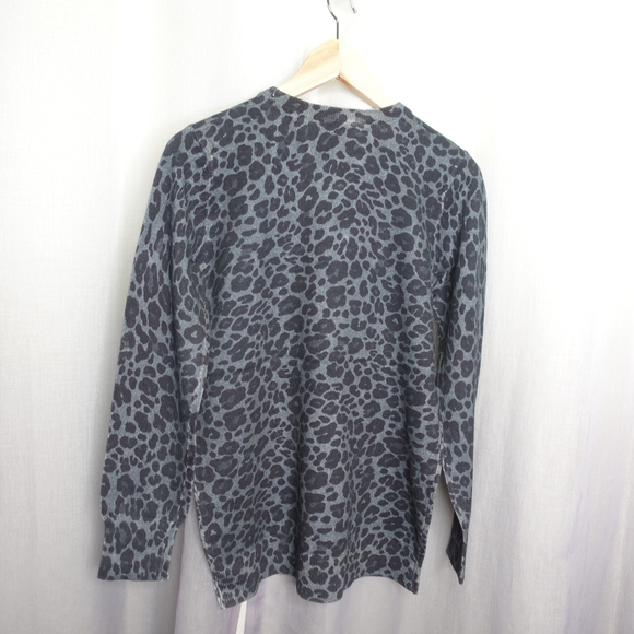 Equipment Rei Leopard Print Cotton & Cashmere Sweater Women's size S NWT - Picture 6 of 11